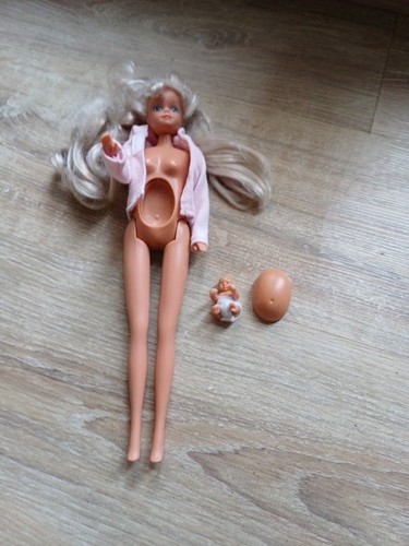 Poupee barbie enceinte - poupee,