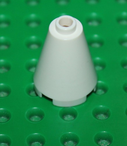 Lego white cone 2x2x2 ref - lego,