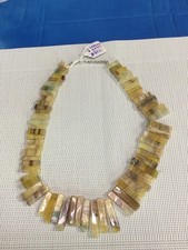 collier de fluorites