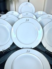 Assiettes plates Porcelaine de Limoges Monogrammes - Service Vaisselle Blanche