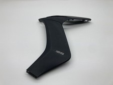 CARÉNAGE LATÉRAL AVANT