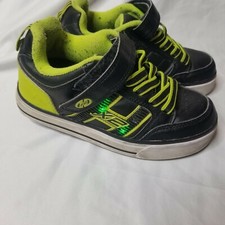 HEELYS Black and Green X2, with lights, Youth Sz 1 [A60]