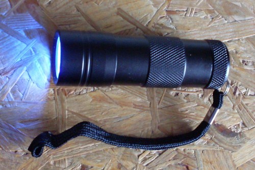 Geocahing lampe poche uv - geocahing,
