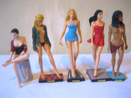 Lot 5 figurines milo - :,