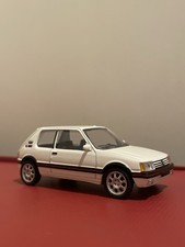 Miniature Norev Peugeot 205