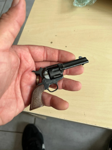Jouet ancien petit pistolet