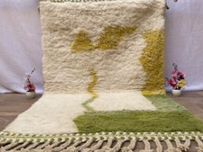 Tapis en laine fait main