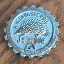 Insigne A Rebrousse Poil Je