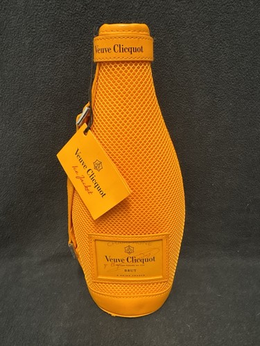 Veuve clicquot champagne wine - veuve,