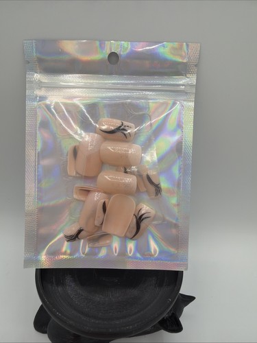 Capsules ongles pièces - ongles,