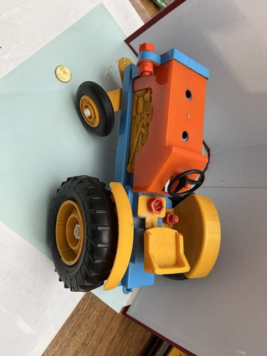 Tracteur miniature jouet - , en