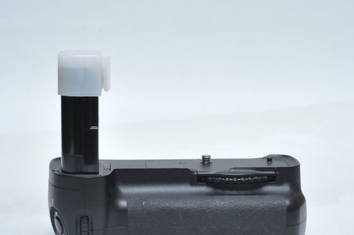 Nikon d200 battery grip - mb-d200,