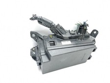 82111F4U30 BOÎTES À FUSIBLES / 8264147050 / 492896 POUR TOYOTA C-HR HYBRID ADVAN