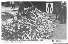 CAR-AECP19-0948-75 - PARIS -