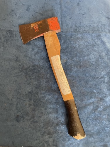 Ancienne petite hache sandvik - petite,