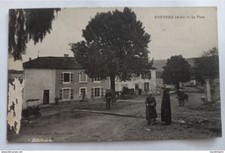 Rouvres (Aube) - La Place -