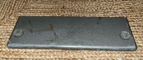 Cache batteries metal - cache,