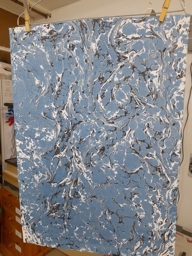 Papier marbré cuve de - papier,