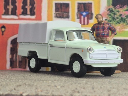Tomica 15a datsun 1200 - tomica,