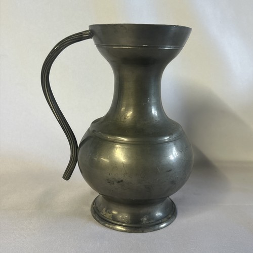 Ancien pichet étain 16 - b3, en