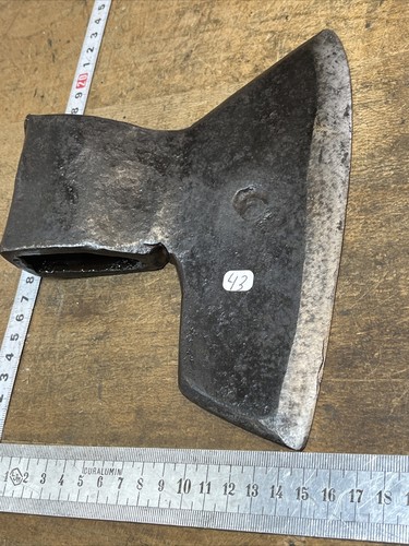 Hache axe old tool outil - hache,