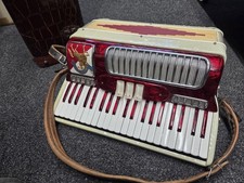 Vintage RED & WHITE Nobility