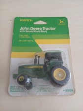 JOHN DEERE ERTL TRACTEUR