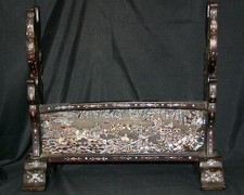 Ancien KATANA-KAKE, laqué, travail en nacre, porte-épées à trois