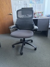 Knoll Generation Chair