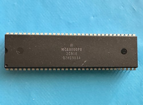 Cpu mc68000p8 amiga 500 - mc68000p8,, 500/500+