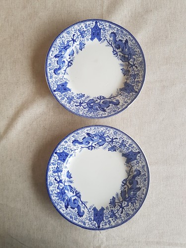 Lot assiettes a - 2,