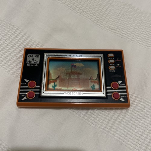 Nintendo game watch - nintendo,