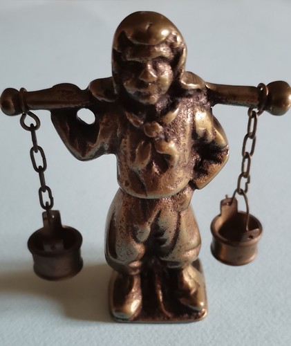 Ancienne figurine garçon - ancienne,