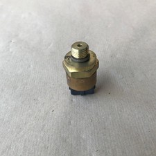 LIEBHERR 6290172 PRESSURE TRANSMITTER