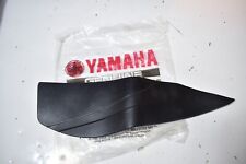 Tapis marche pied droit YAMAHA 125-250-300-400  X-MAX  2017-24 ref: B74-F7494-00