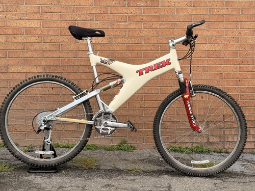 Trek y22 oclv carbon - carbon, bike
