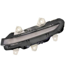 Feu diurne avant droit pour