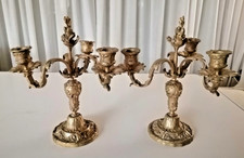 deux anciens chandeliers style