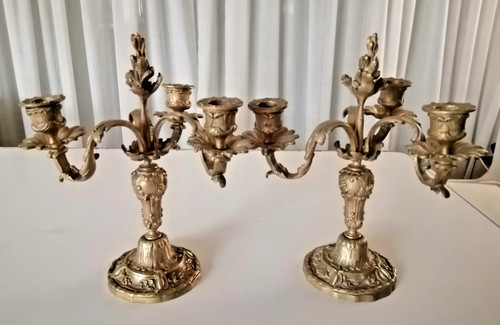 Deux anciens chandeliers style - chandeliers,