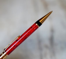 MAGNIFIQUE STYLO BILLE PARKER