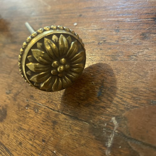 Bouton porte ancien en - de,