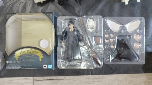 Bandai figuarts figurine - bandai,