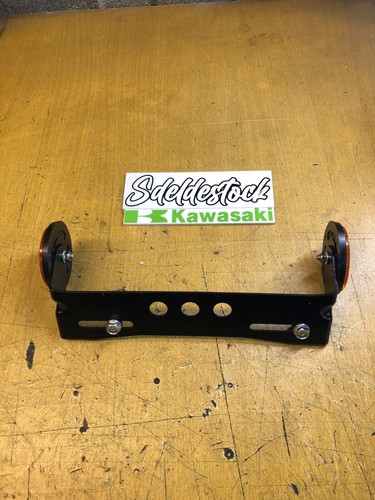 Support plaque catadioptre - support,