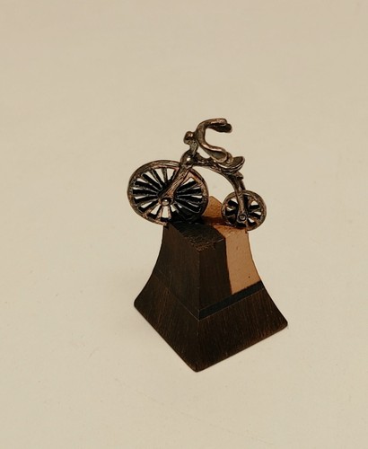 Vélo ancien miniature en - vélo, ancien,