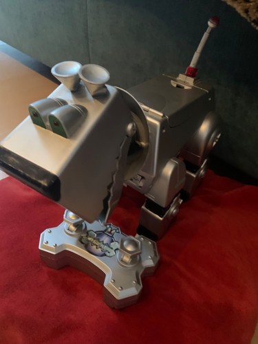Chien robot mega byte - chien, mar
