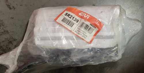Support top case givi pour - support,