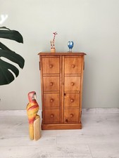 Petit meuble de rangement