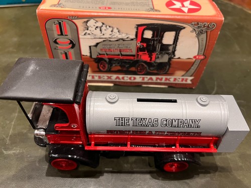 Mack truck texaco - truck,