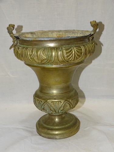 Ancien seau eau benite - eau,