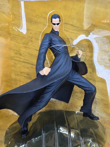 Kotobukiya artfx neo matrix - artfx,